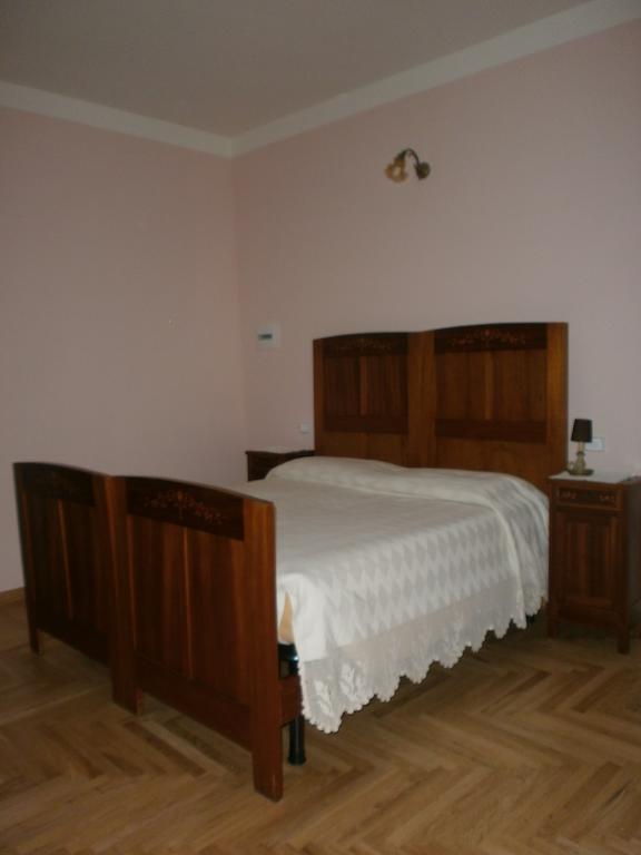 Albergo Ristorante Ai Pini Tarzo ห้อง รูปภาพ